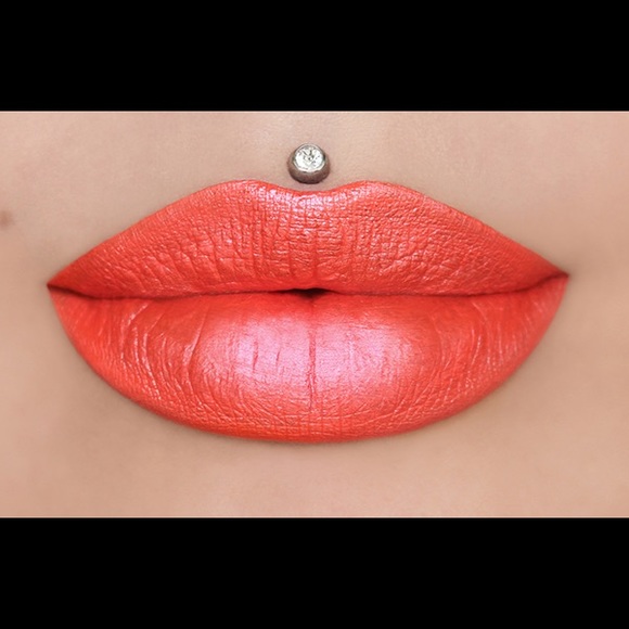 Ofra Spell lipstick Nikki Tutorials liquid long - Picture 2 of 8
